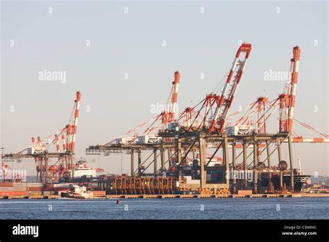 maher terminal open vessel receiving.